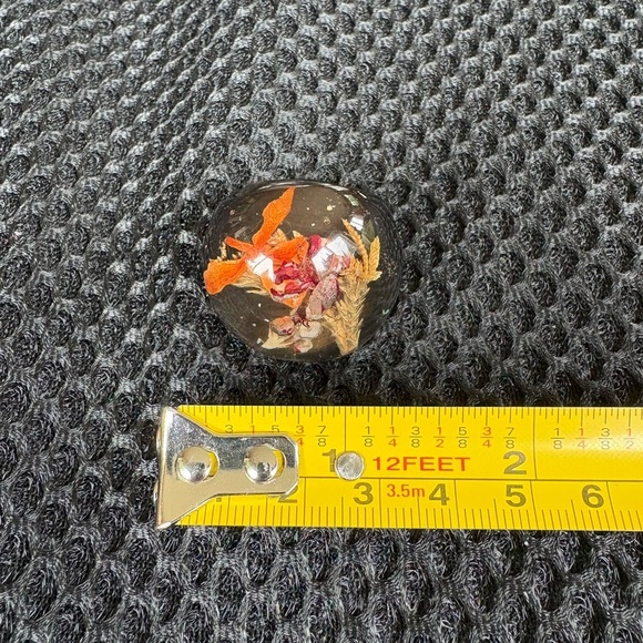 Botanical Resin Dome Ring - Dried Flowers & Foliage - Picture 5 of 6